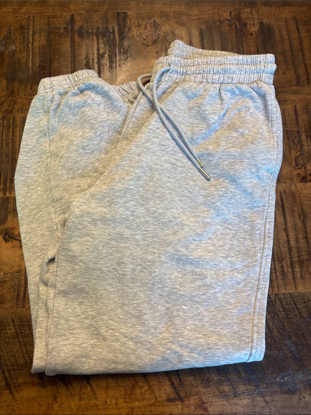 NWOT H&M women’s Heather Light Gray Drawstring Joggers